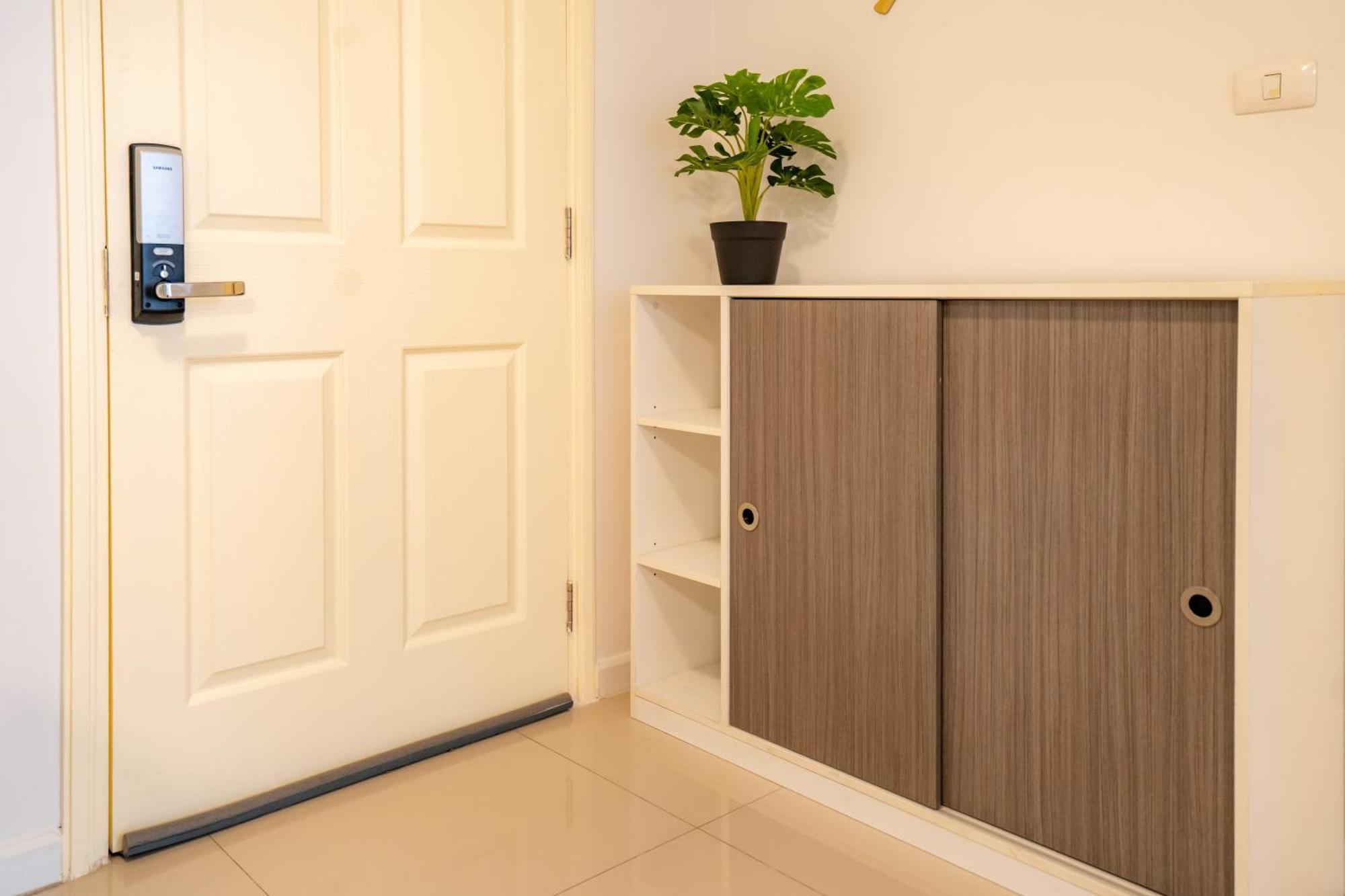 Luxury 2 Bedroom Old 168 Căn hộ *