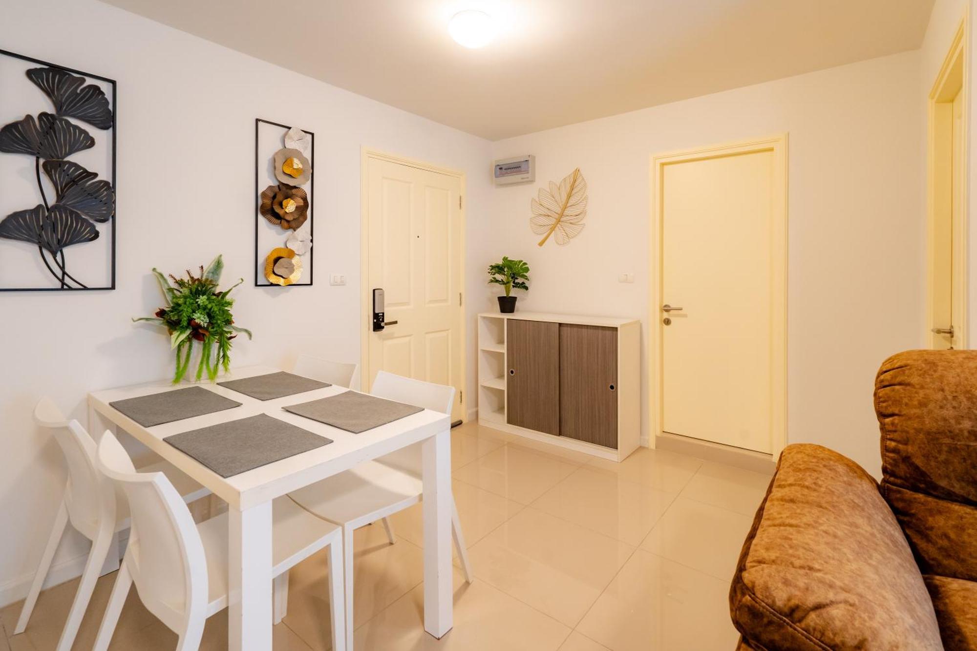 Căn hộ Luxury 2 Bedroom Old 168