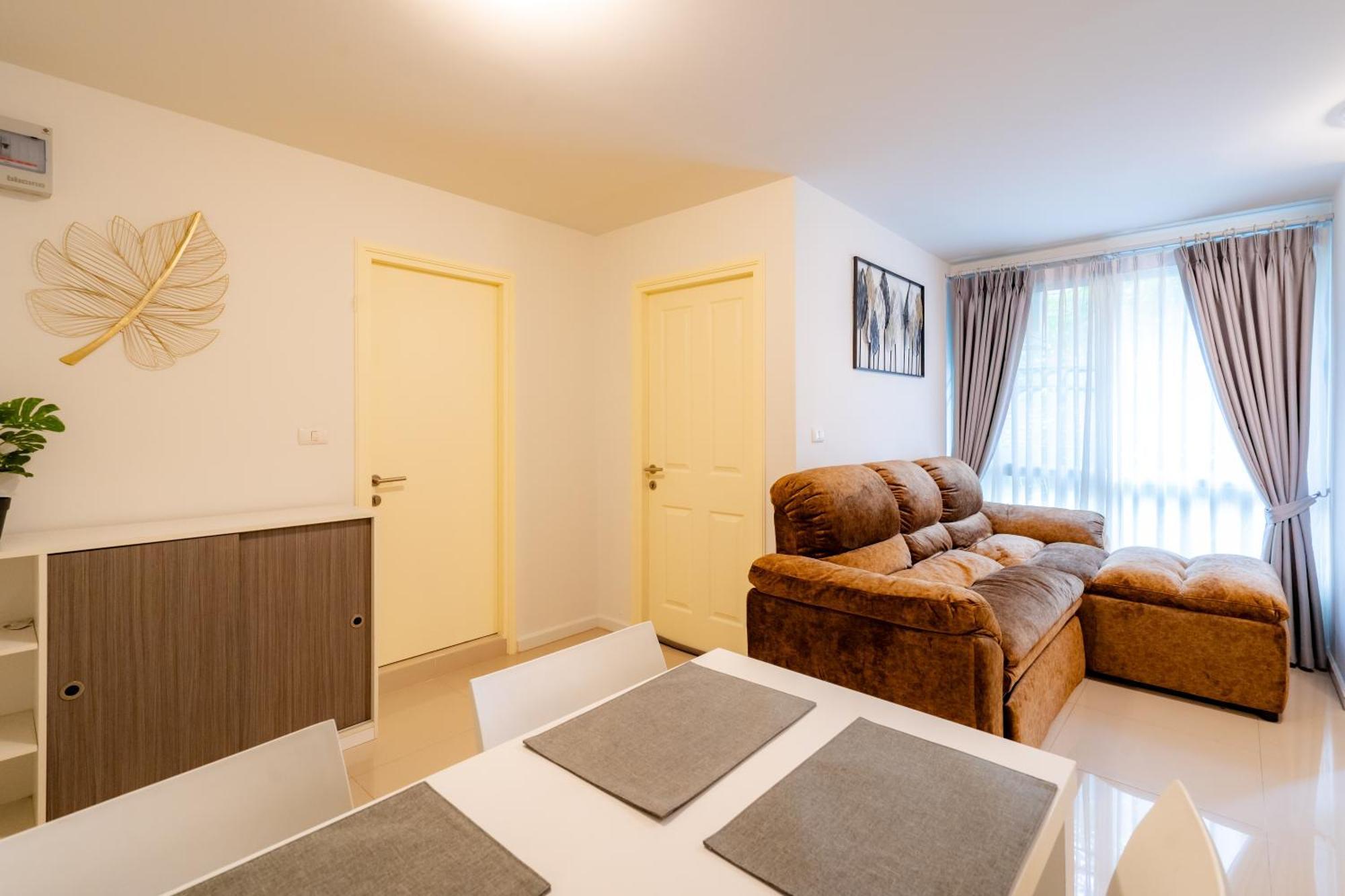 Căn hộ Luxury 2 Bedroom Old 168