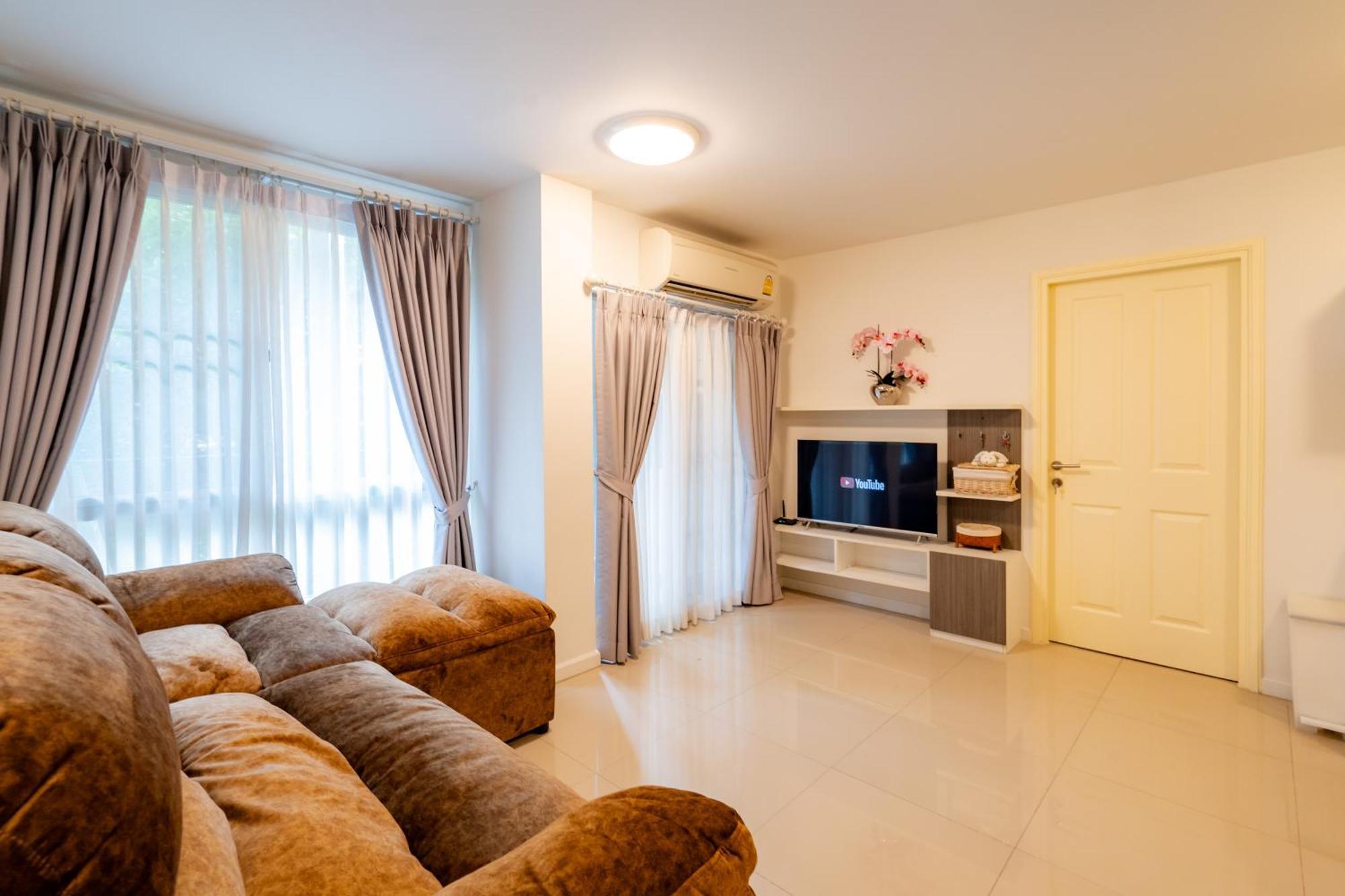 Căn hộ Luxury 2 Bedroom Old 168